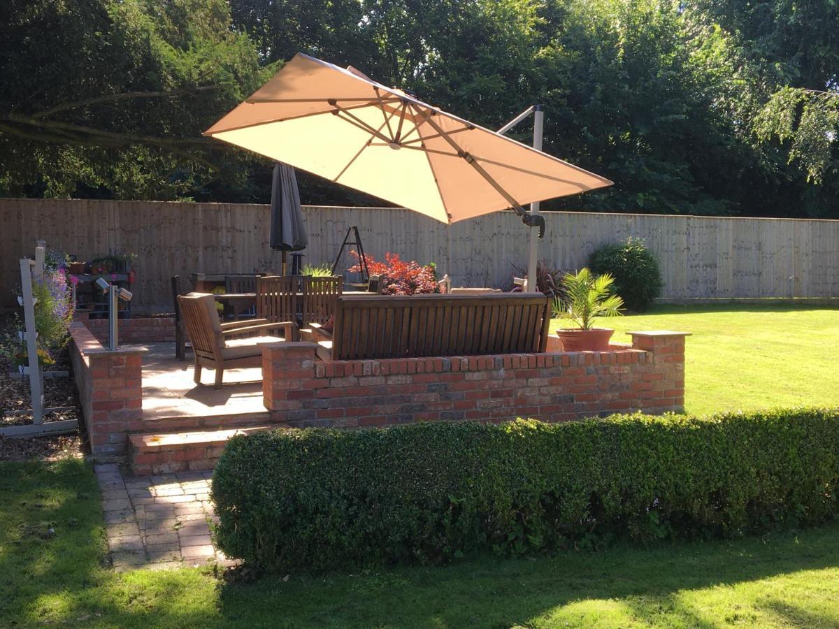 Crossways Self-Catering Cottage - Self Contained East Ravendale エクステリア 写真