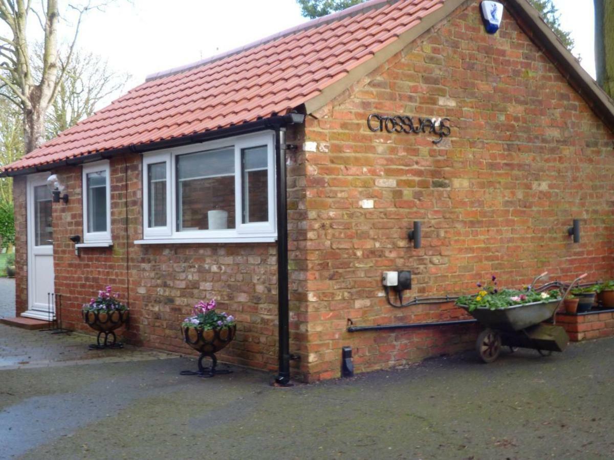 Crossways Self-Catering Cottage - Self Contained East Ravendale エクステリア 写真